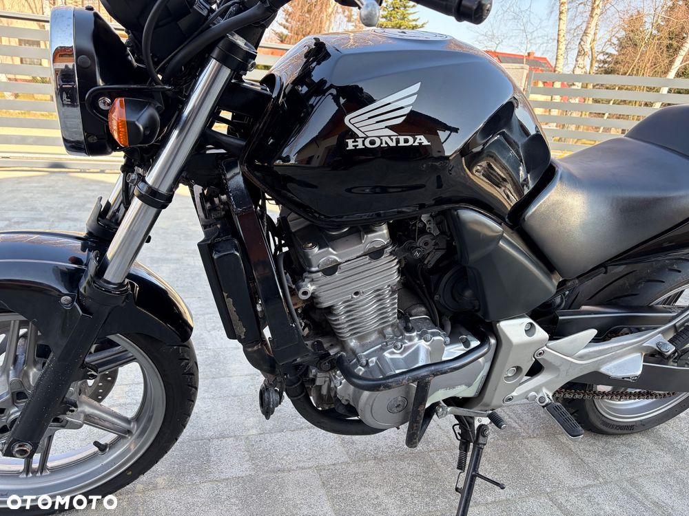 Honda CBF - 18