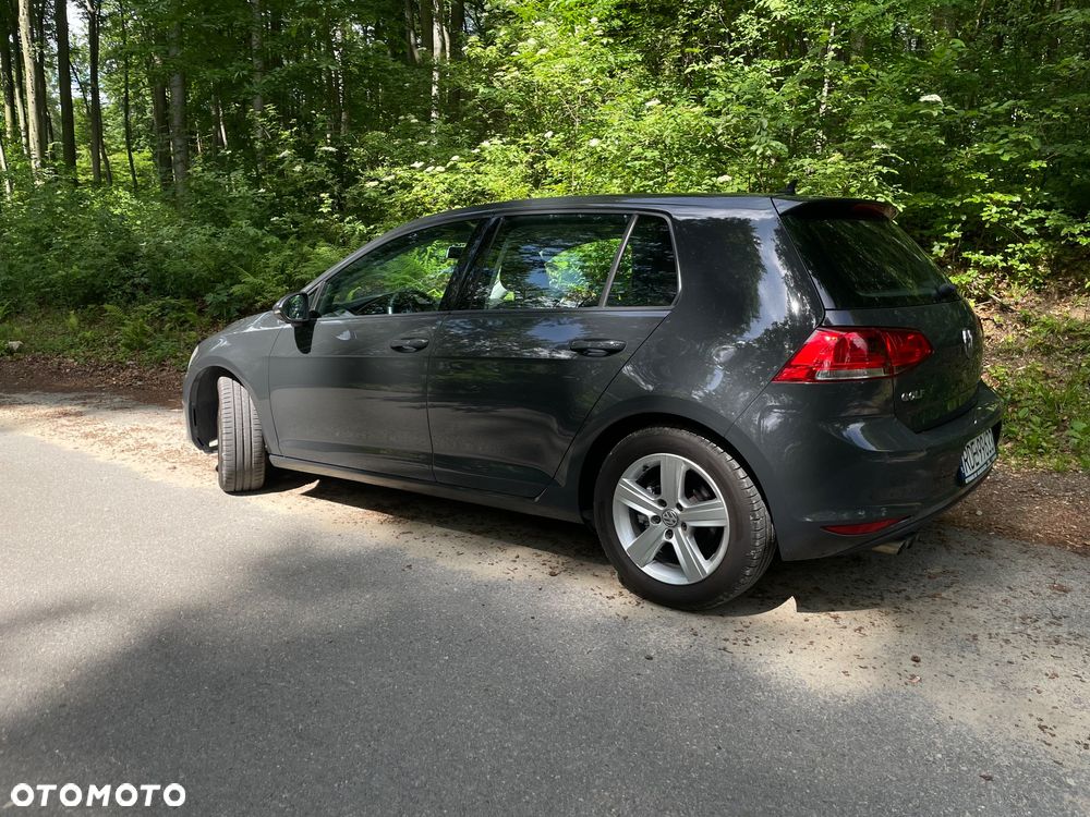 Volkswagen Golf 2.0 TDI (BlueMotion Technology) Comfortline - 5