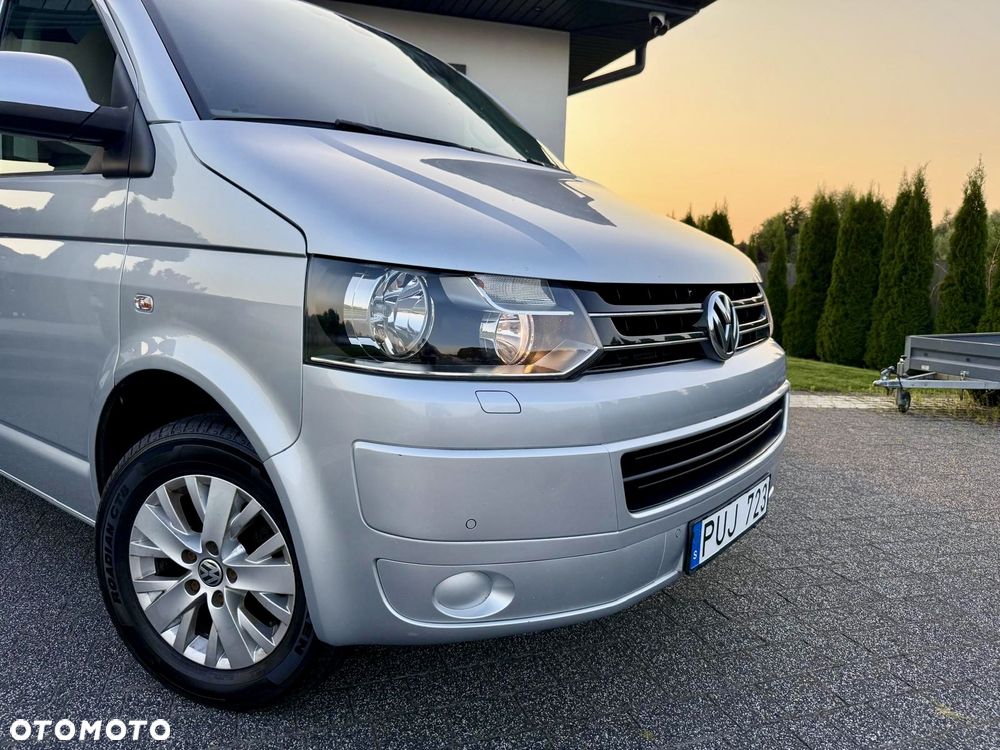 Volkswagen Multivan - 10