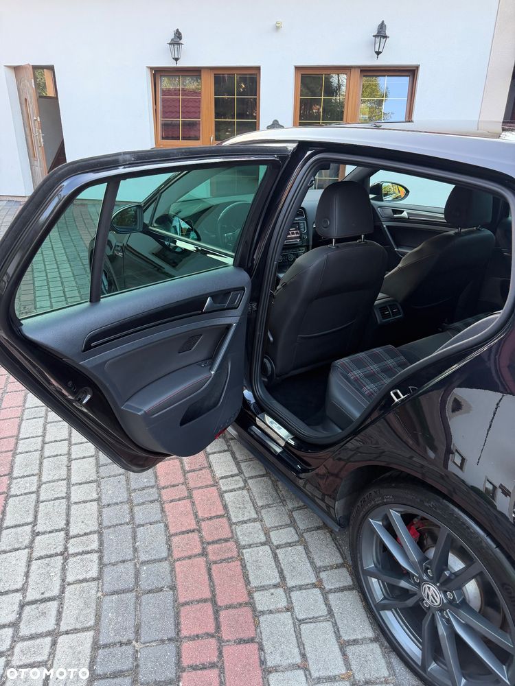 Volkswagen Golf 2.0 TSI BMT GTI DSG - 22