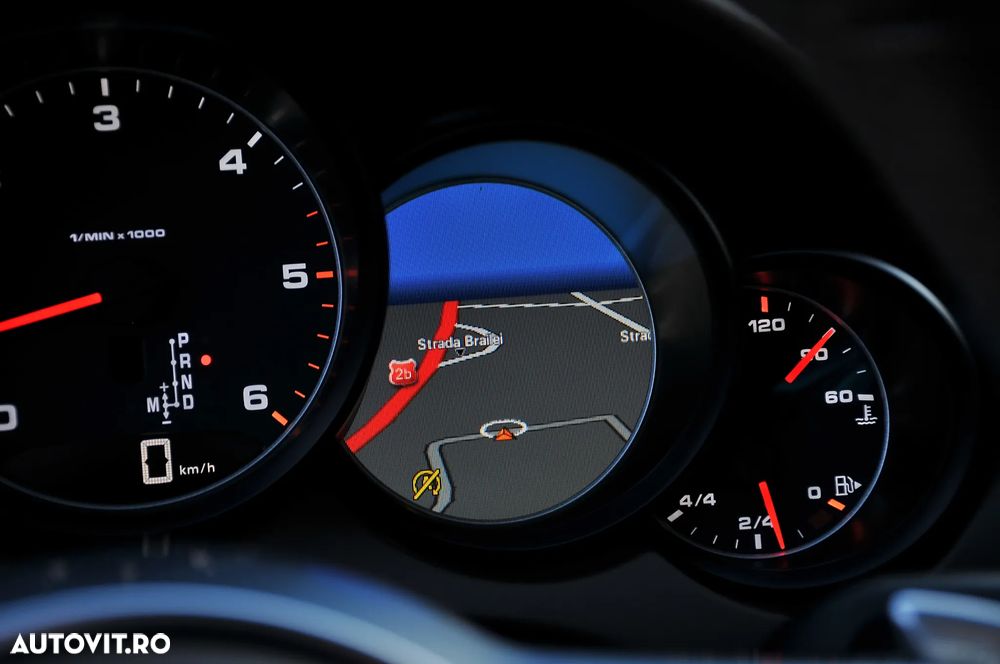 Porsche Cayenne - 20