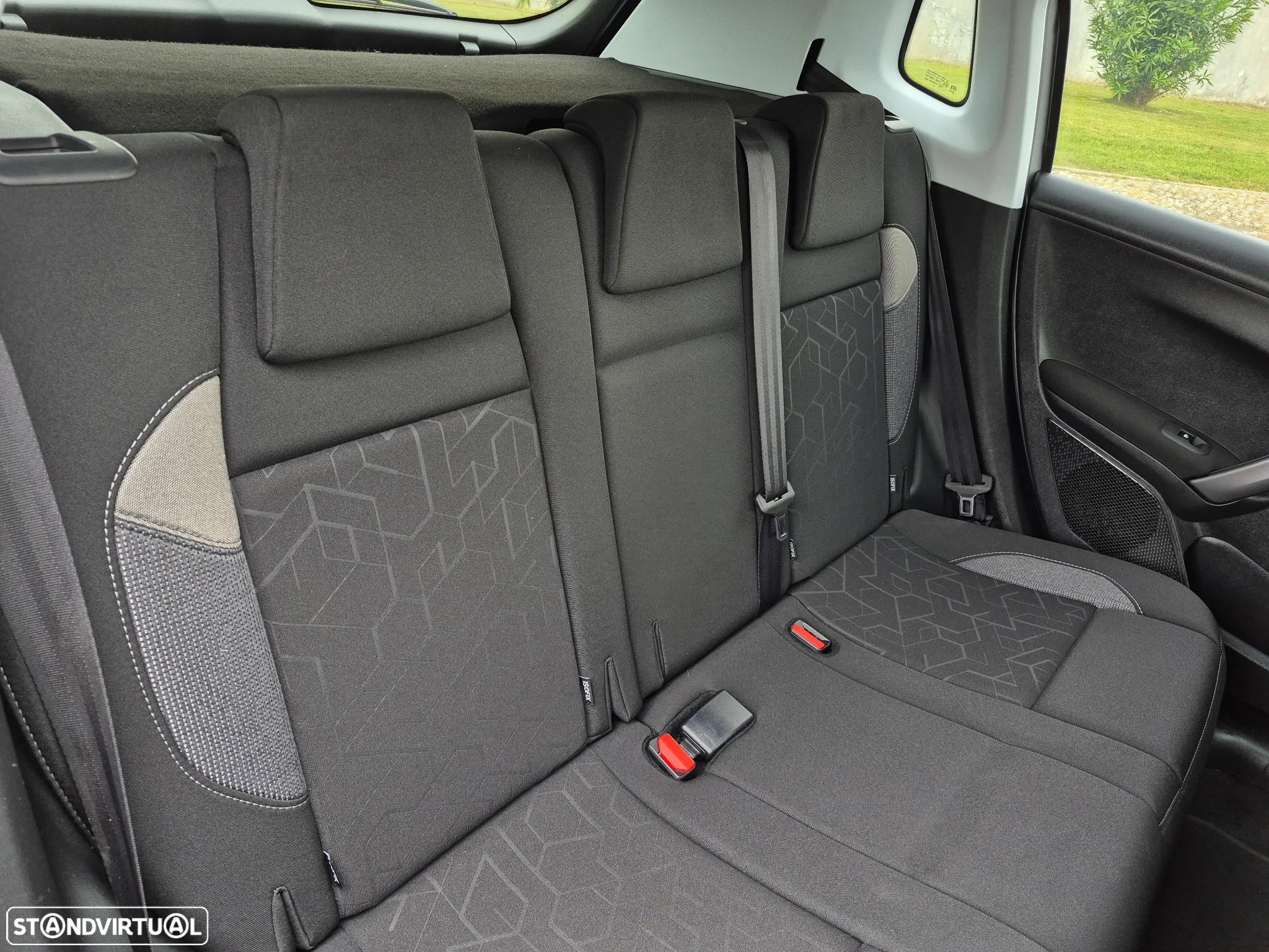Peugeot 2008 1.2 PureTech Style - 23