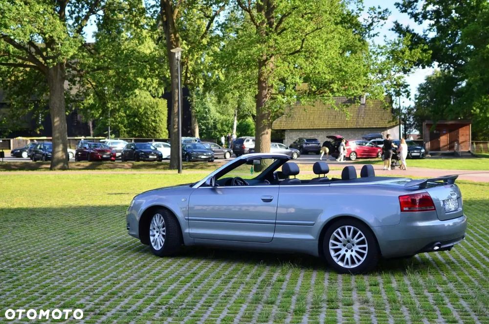 Audi A4 Cabrio - 7