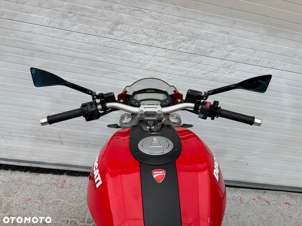 Ducati Monster - 27