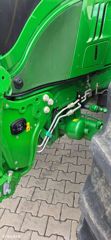 John Deere 6195R - 13