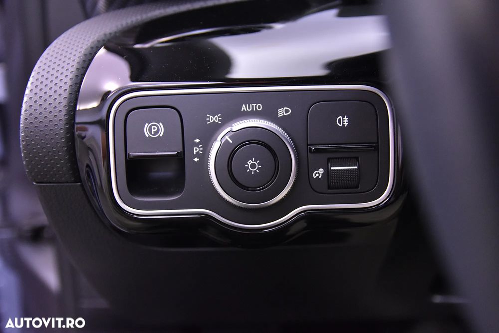 Mercedes-Benz A 180 7G-DCT - 15
