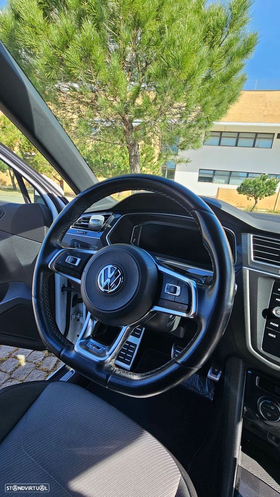 VW Tiguan 2.0 TDI R-Line DSG - 10