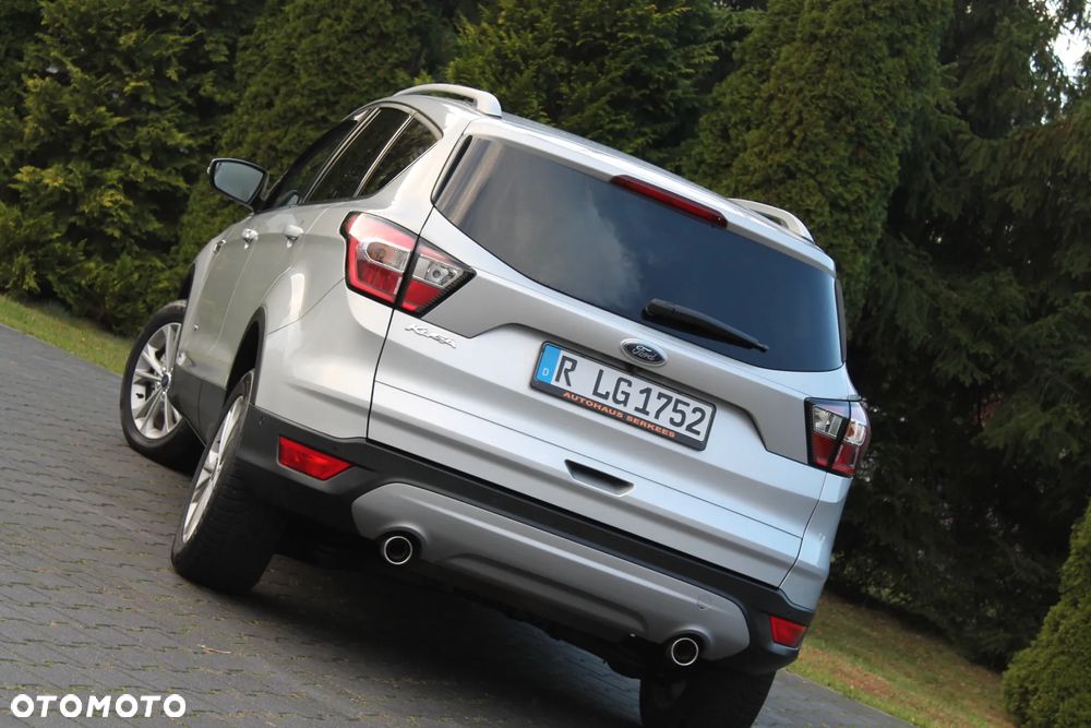 Ford Kuga - 13