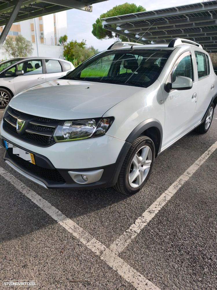 Dacia Sandero 1.5 Blue dCi Stepway - 1