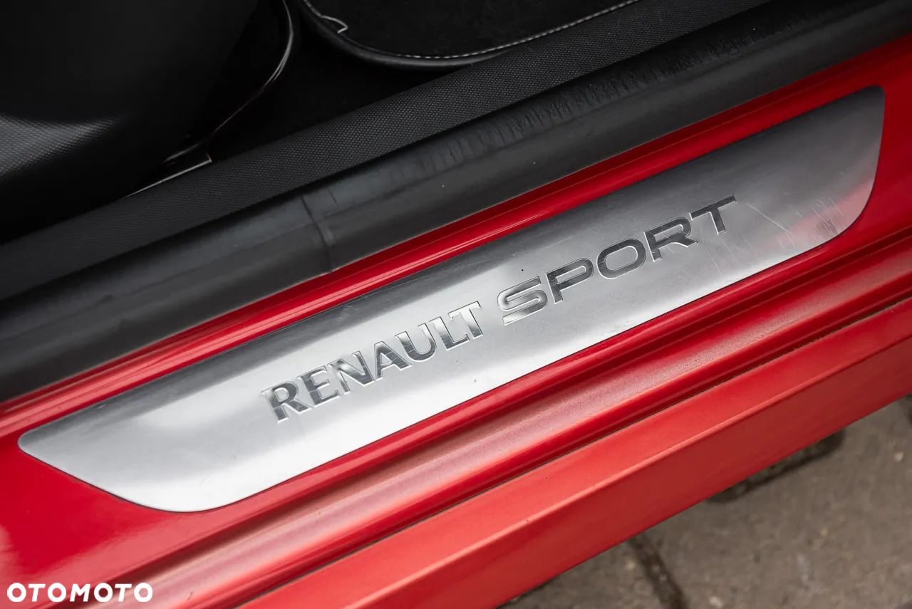 Renault Clio 1.6 Turbo R.S EDC Sport - 35