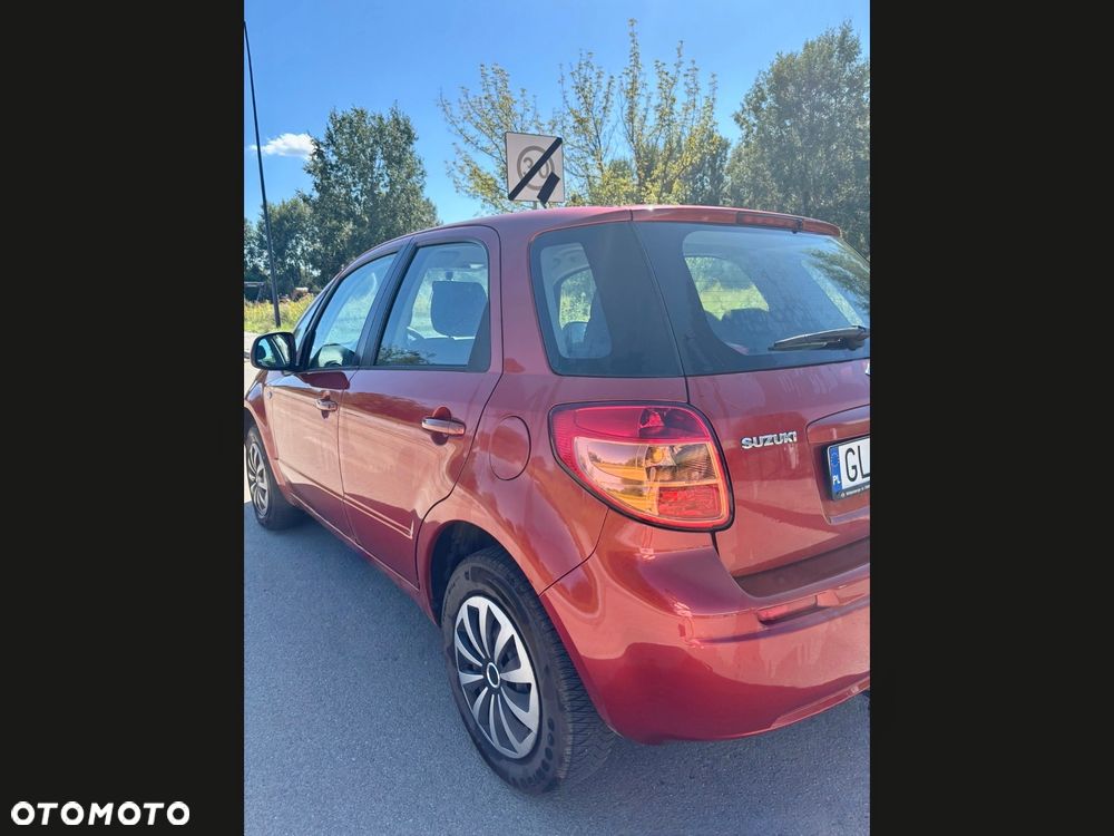 Suzuki SX4 1.9 DDiS DPF 4x2 Comfort - 5