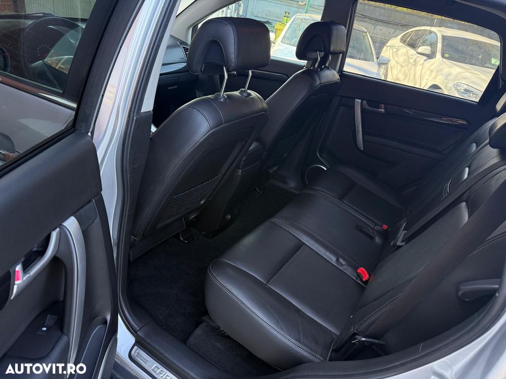 Chevrolet Captiva 2.2D AWD 7 locuri Aut. LTZ - 16