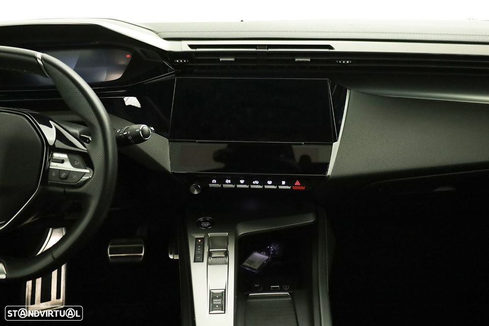 Peugeot 308 1.2 PureTech GT EAT8 - 8