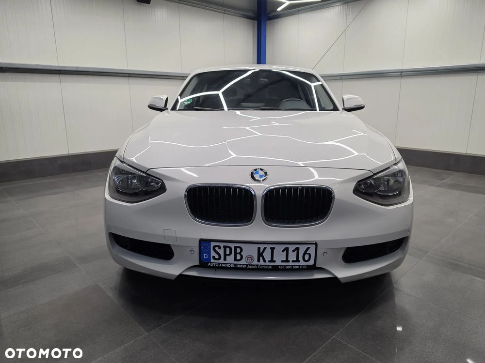 BMW Seria 1 116d DPF - 5