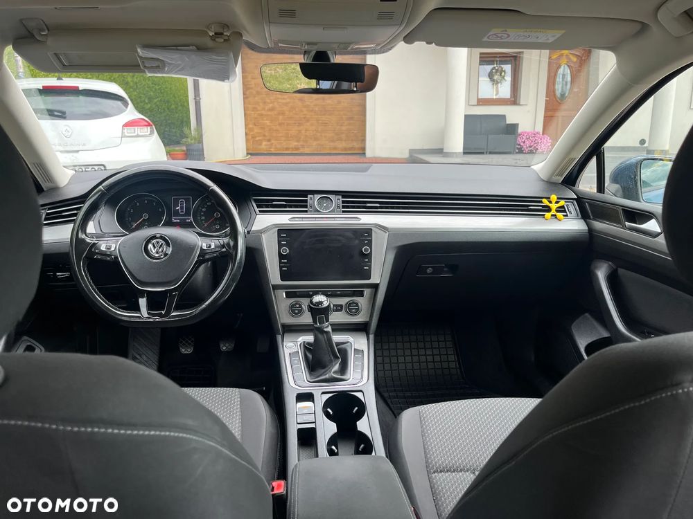 Volkswagen Passat 1.4 TSI BMT Comfortline - 15