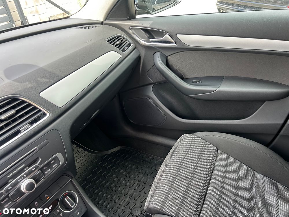 Audi Q3 1.4 TFSI Edycja Specjalna - 25