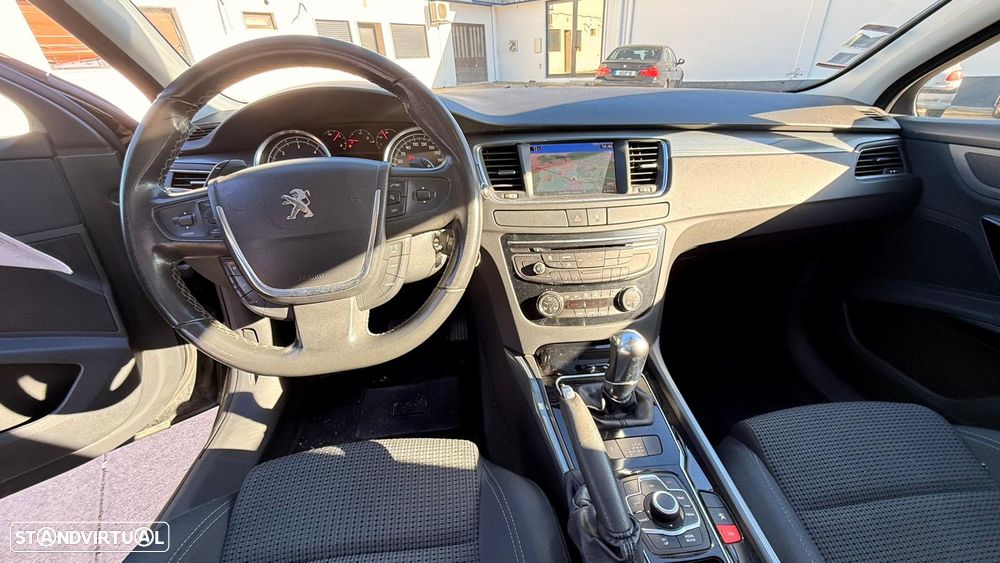 Peugeot 508 SW - 14