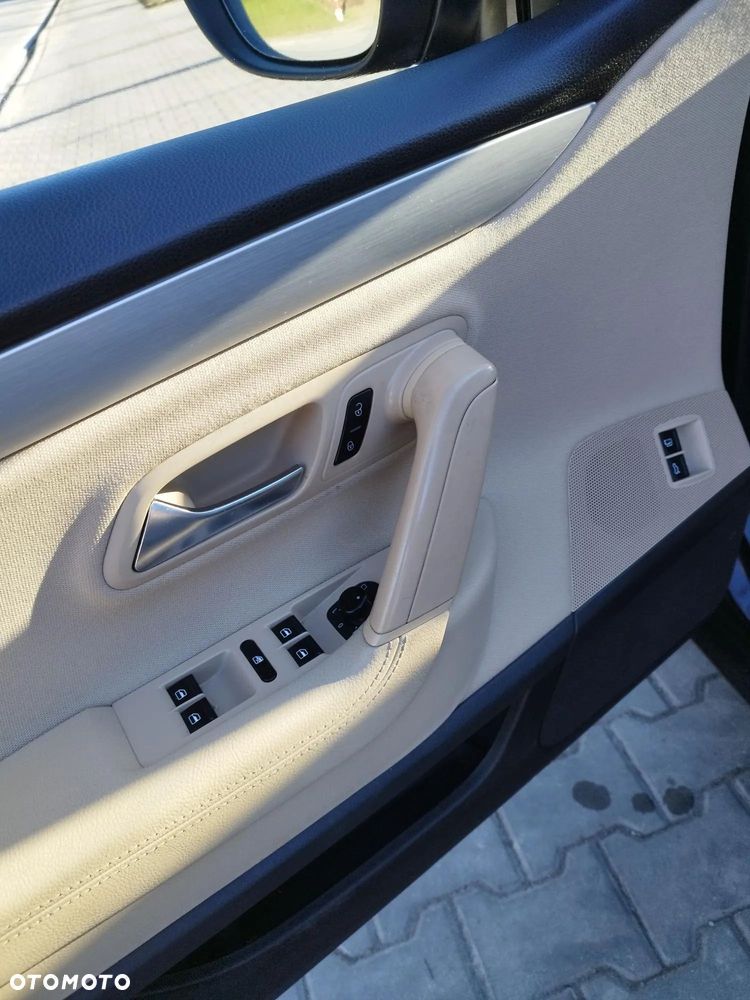 Volkswagen CC 2.0 TDI DPF BMT - 32