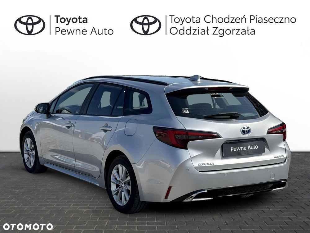 Toyota Corolla 2.0 Hybrid Comfort - 4