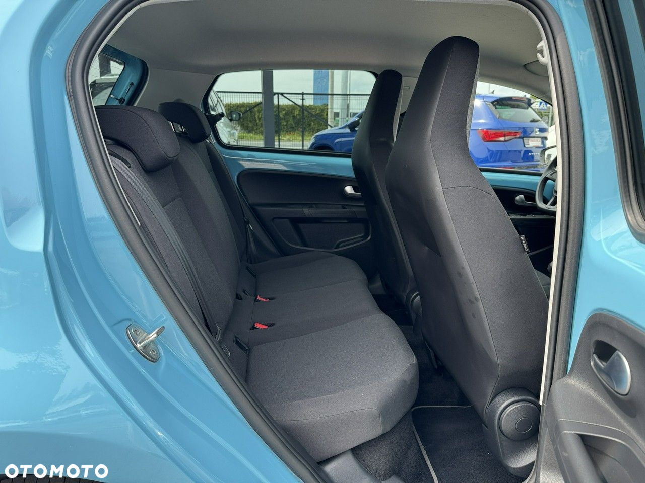 Volkswagen up! e-up - 21