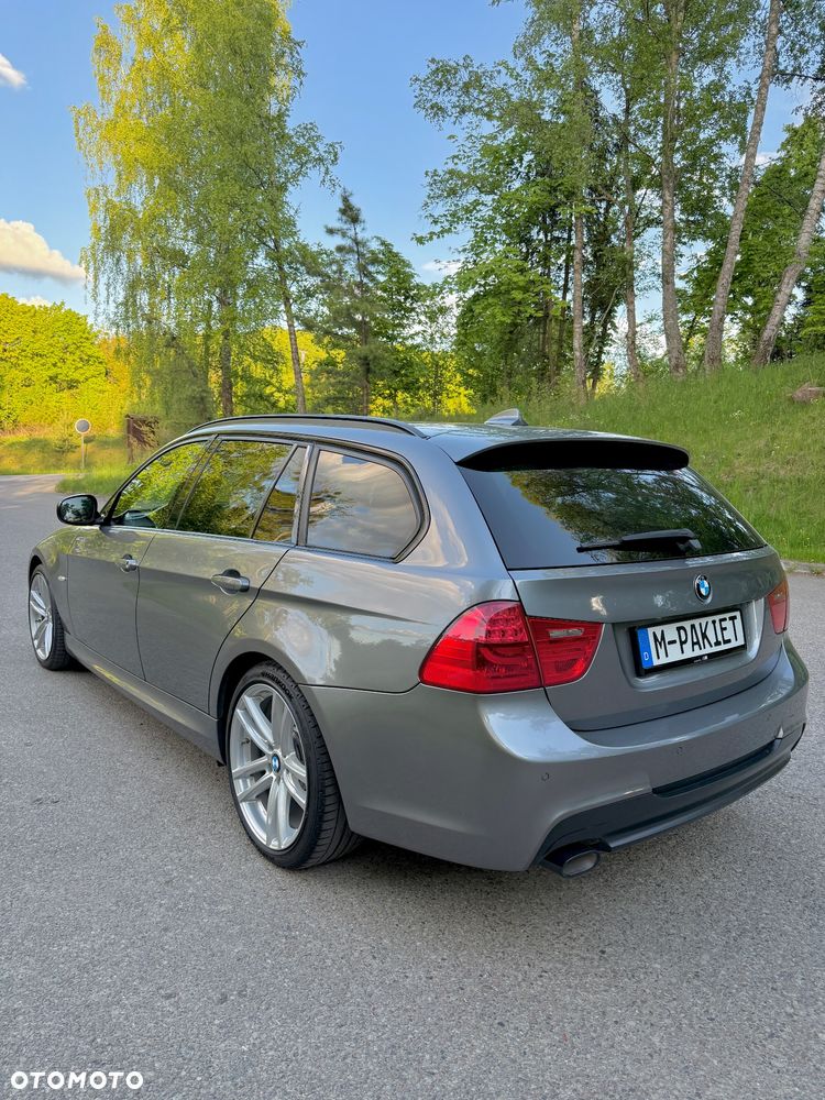 BMW Seria 3 320d xDrive DPF Edition Sport - 10
