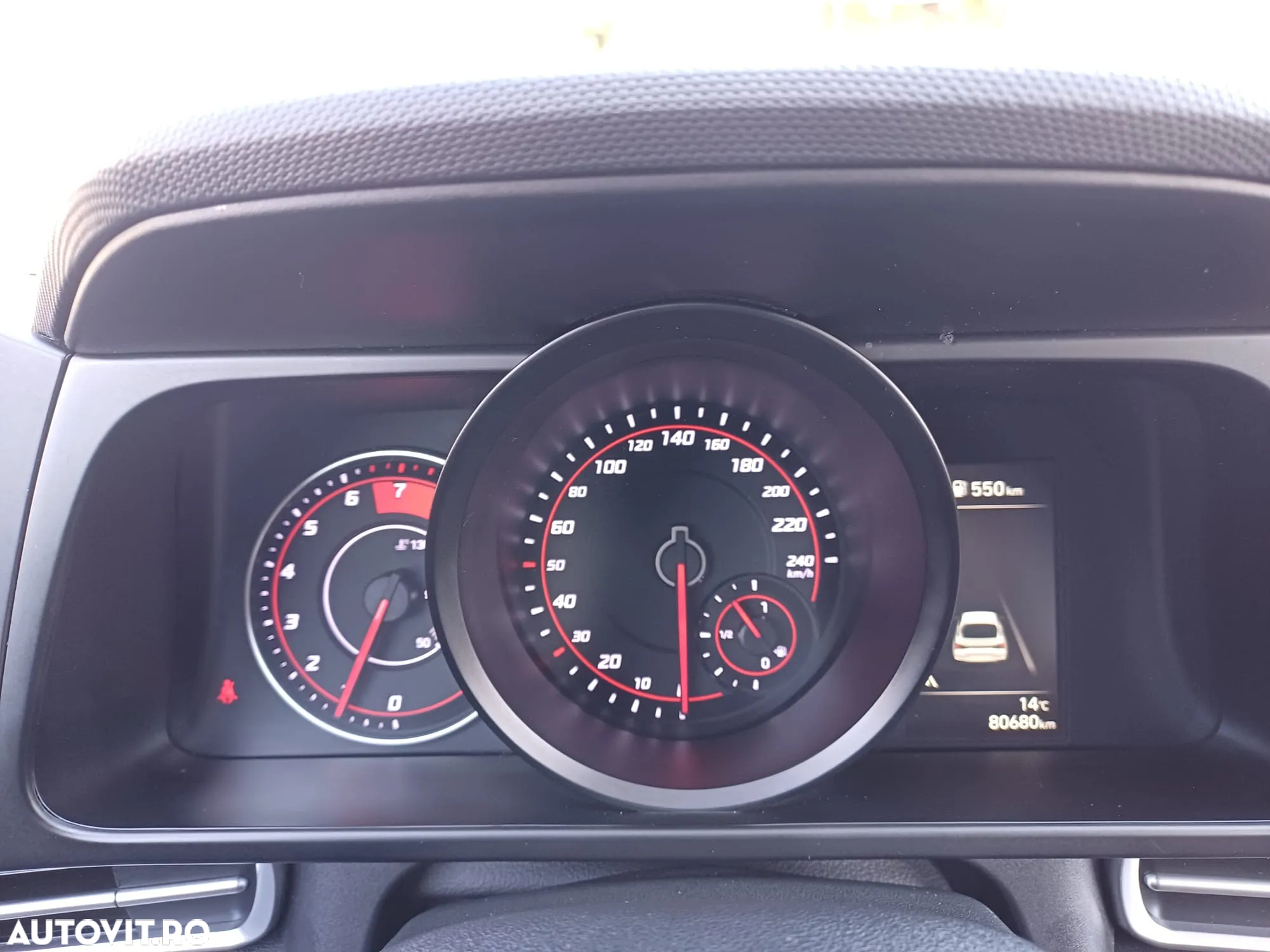 Hyundai Elantra 1.6 l 123 CP CVT Comfort - 15