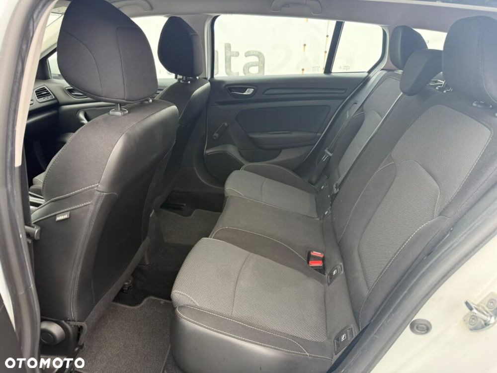 Renault Megane ENERGY TCe 100 LIFE - 14