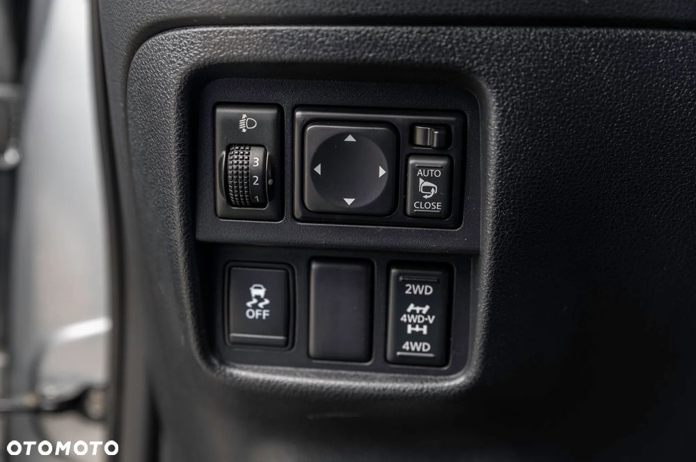 Nissan Juke 1.6 DIG-T ALL-MODE 4x4i Xtronic Acenta - 27