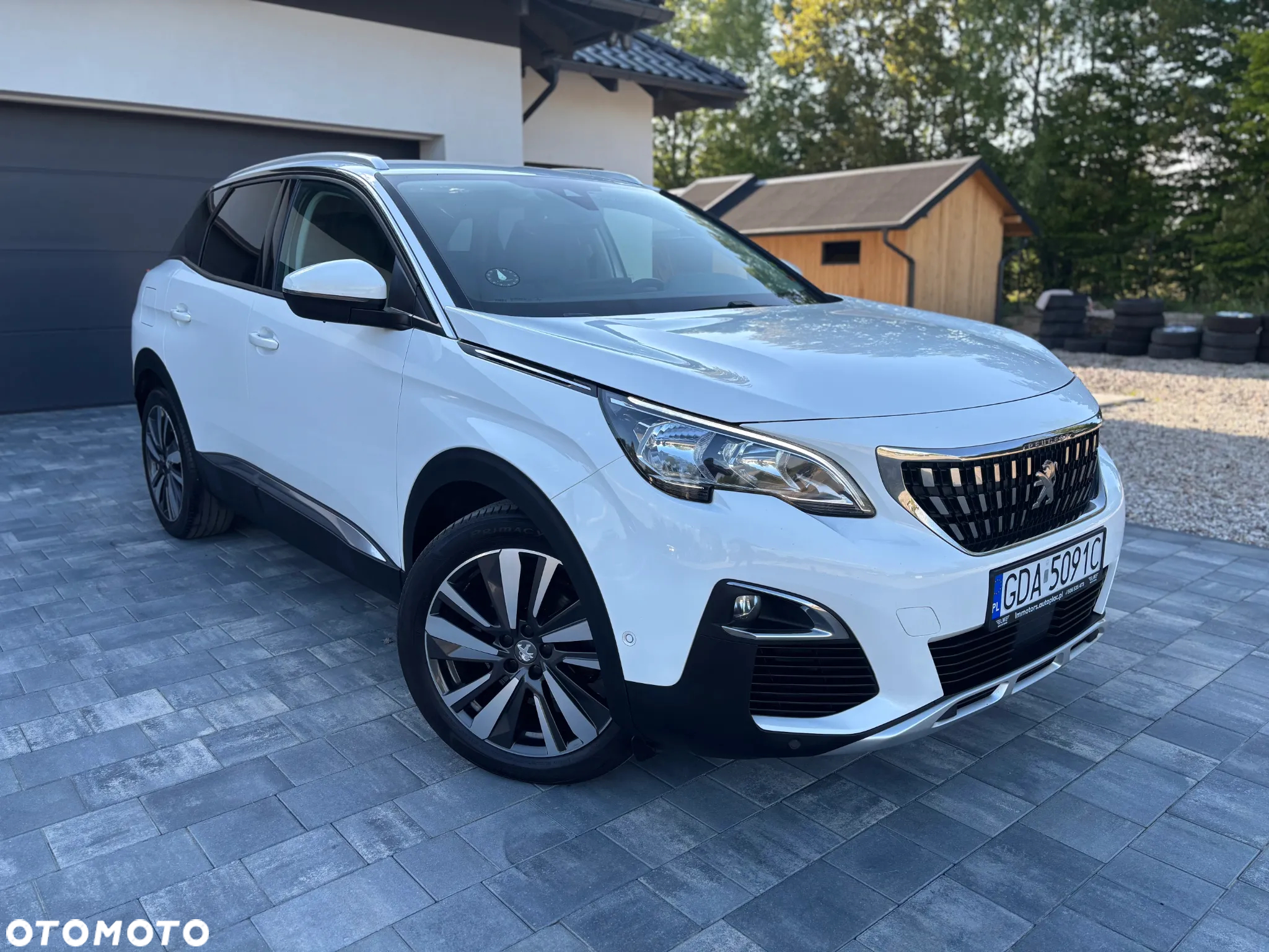 Peugeot 3008 1.6 BlueHDi Allure S&S - 2