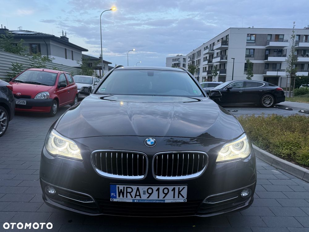 BMW Seria 5 520d Luxury Line - 4