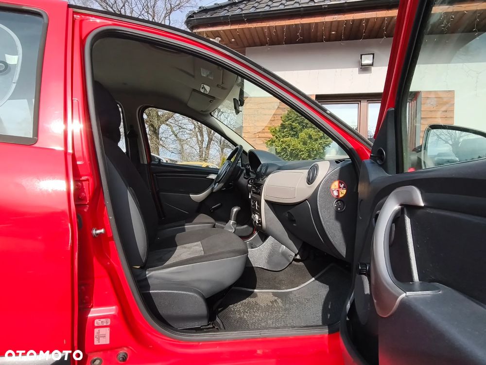 Dacia Sandero - 29