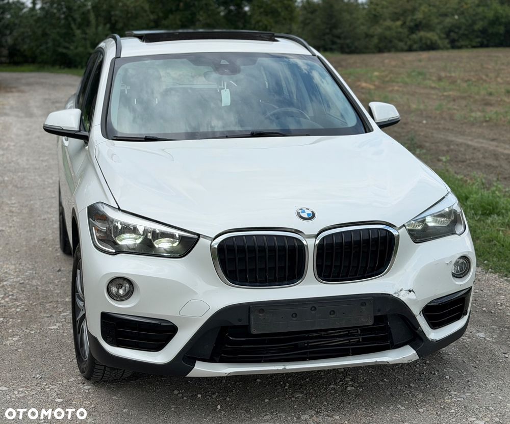 BMW X1 sDrive18d Sport Line - 22