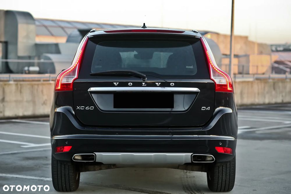 Volvo XC 60 D4 Geartronic Summum - 14