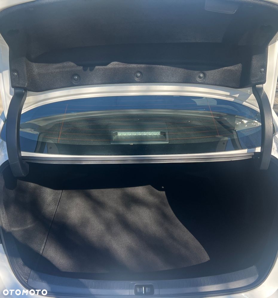 Toyota Corolla 1.8 Hybrid GPF Comfort - 23