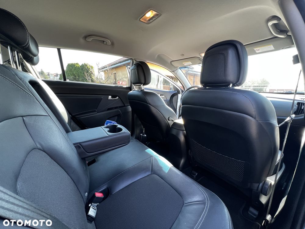 Kia Sportage 2.0 XL 2WD - 12