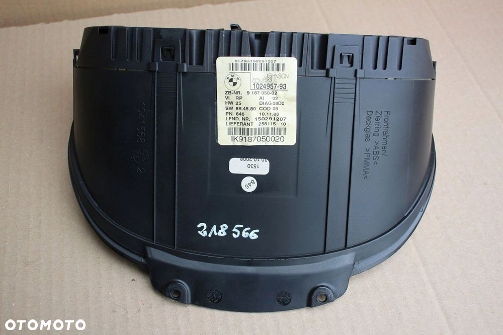Licznik BMW 1 e81 e82 e87 e88 N47 123d Europa Manual 9187050 - 2