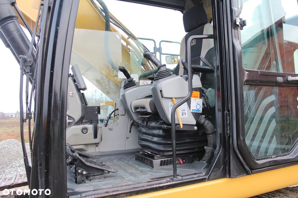 Caterpillar 329 EL - 13