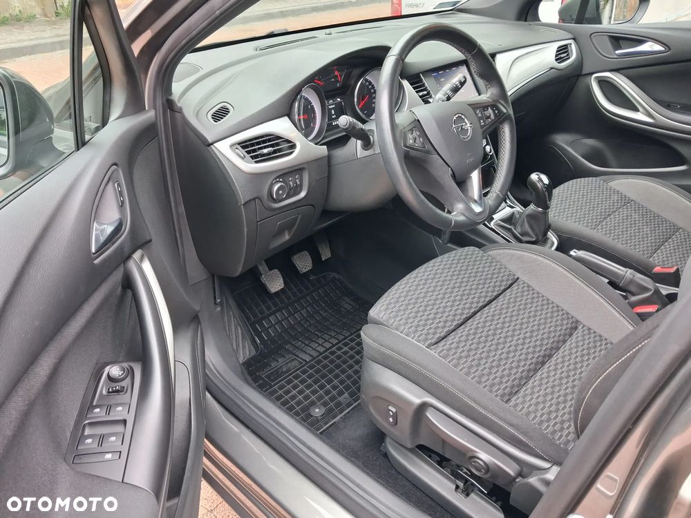 Opel Astra - 13