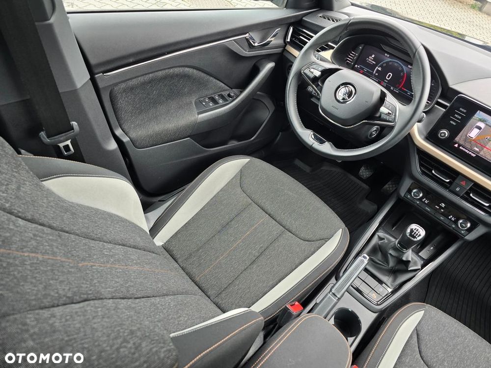 Skoda Kamiq 1.0 TSI Style - 27