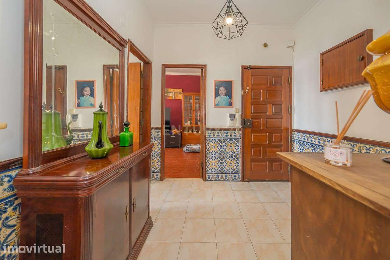 Apartamento T3 Póvoa de Santa Iria com elevador, boa localização - Grande imagem: 4/42
