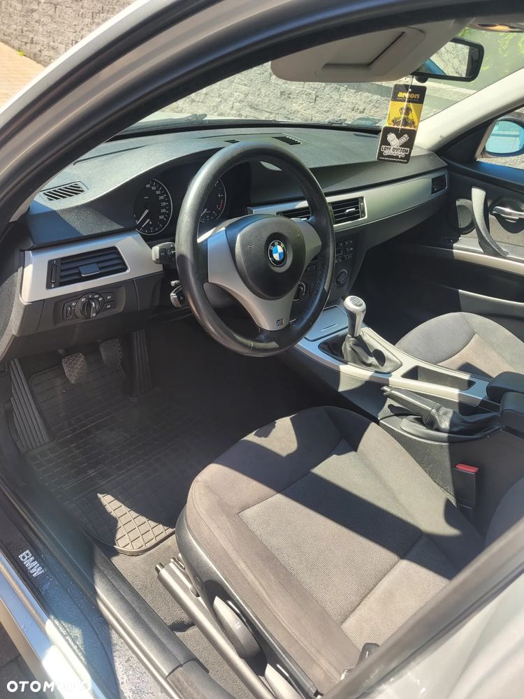 BMW Seria 3 - 8
