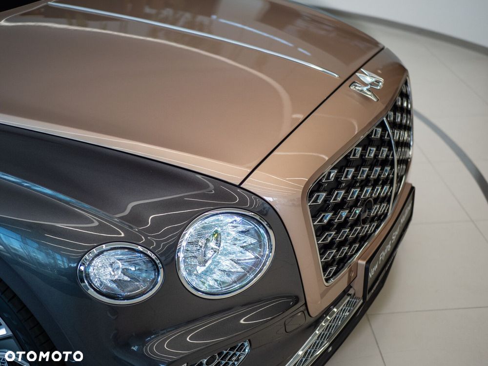 Bentley Flying Spur - 3