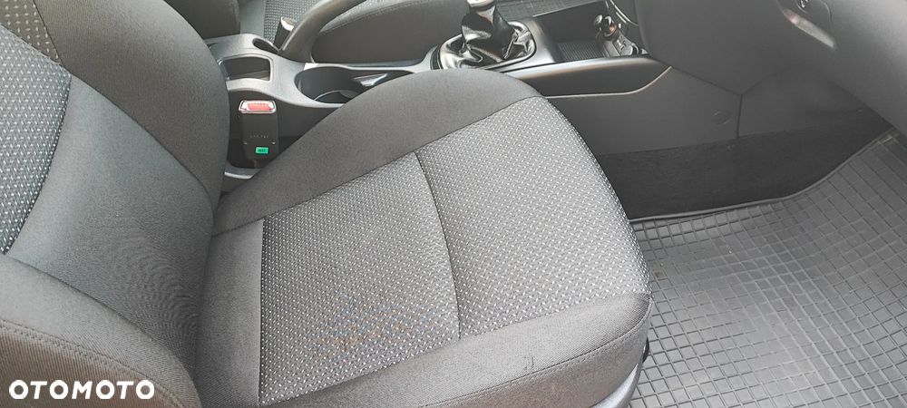 Hyundai i30 1.4 Edition Plus - 34