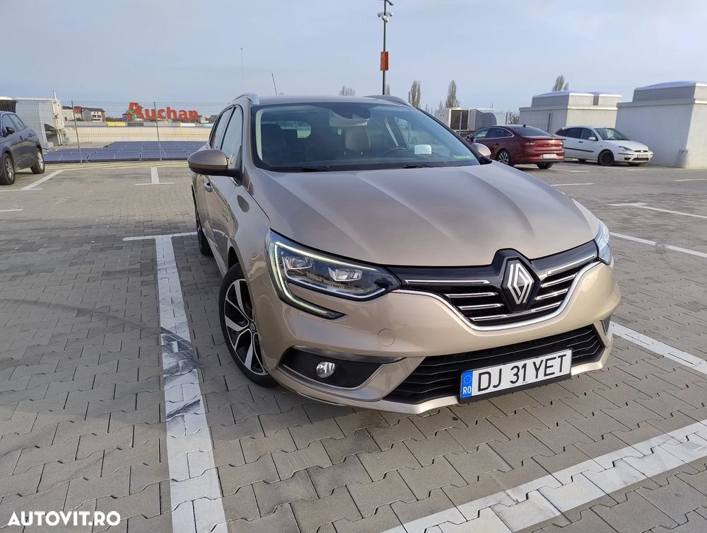 Renault Megane TCe 140 GPF BOSE EDITION - 13