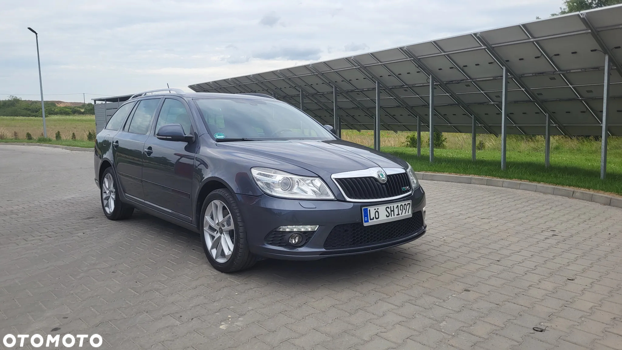 Skoda Octavia Combi 2.0 TDI CR DPF RS - 14