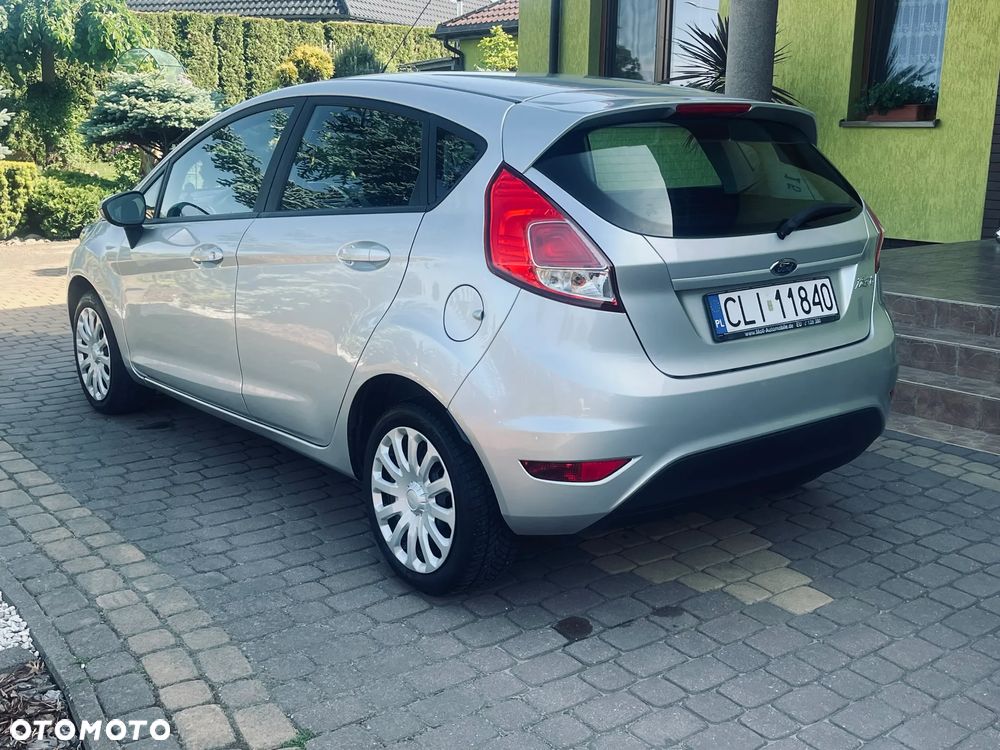 Ford Fiesta - 2