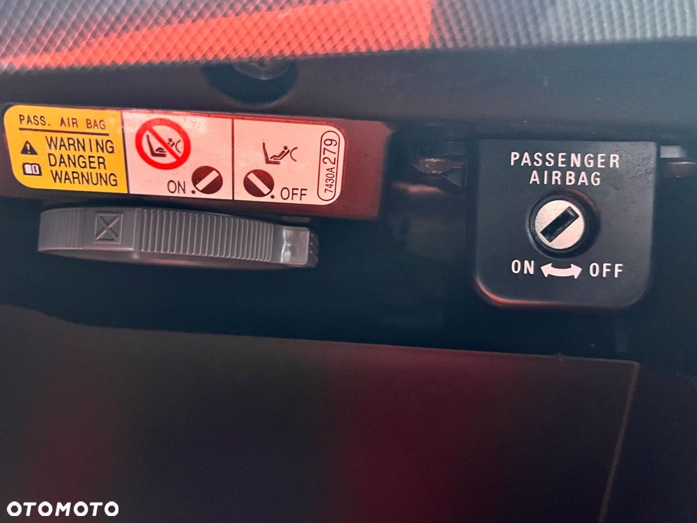 Mitsubishi Lancer 1.8 Instyle - 24