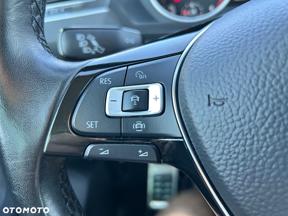 Volkswagen Tiguan 2.0 TDI SCR Join - 23