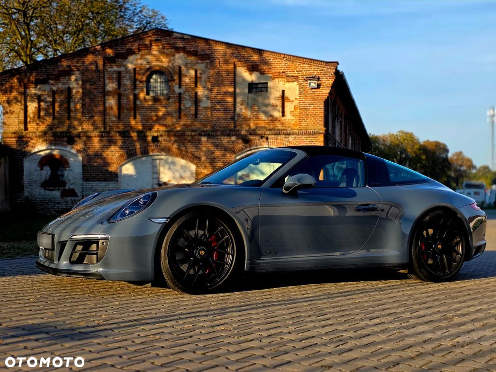 Porsche 911 Targa 4 GTS PDK - 2