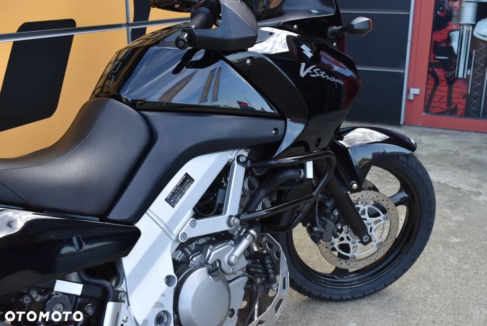Suzuki V-STROM - 28